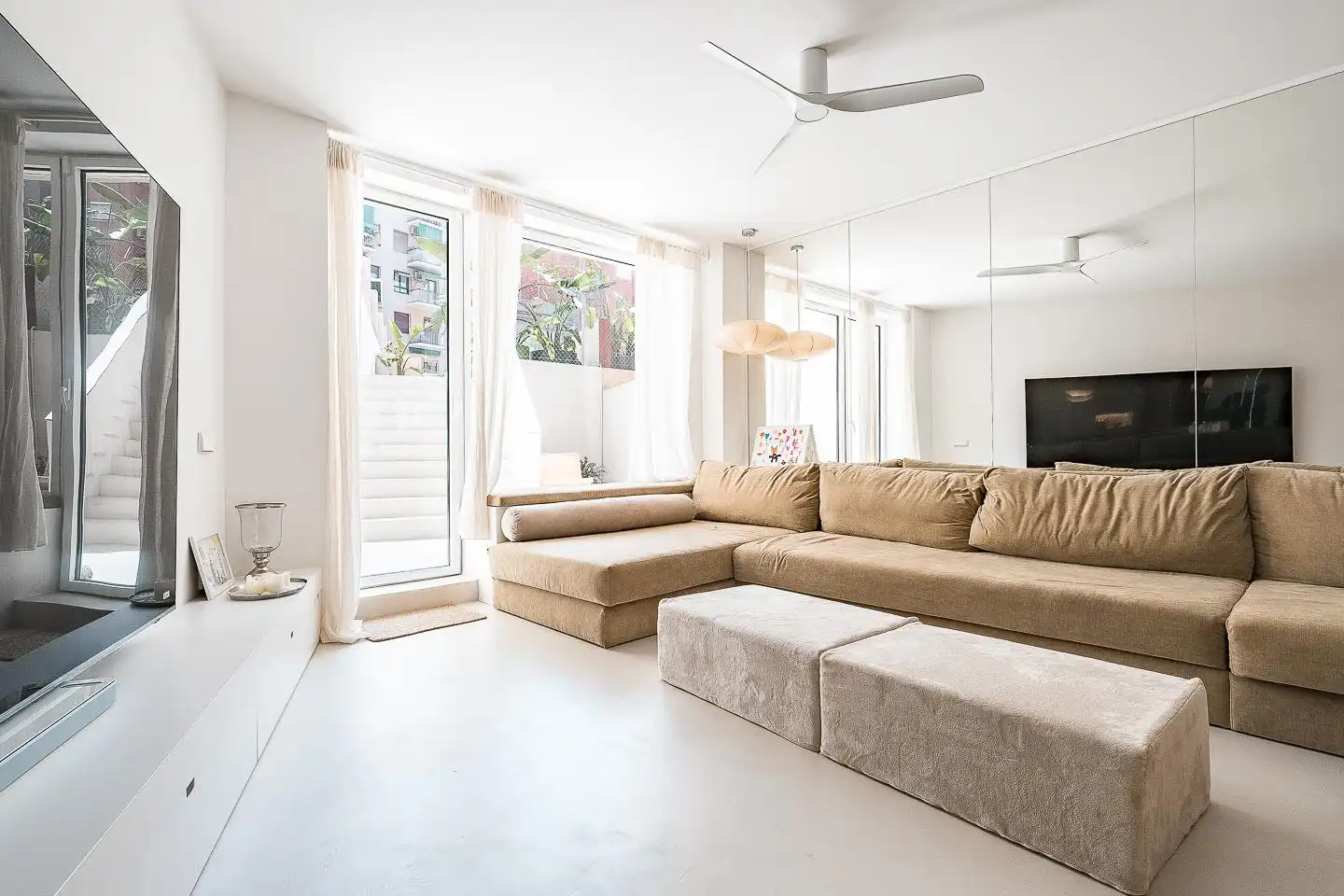 Living room of Flat for sale in Barcelona  with Air Conditioner, Heating and Parquet flooring