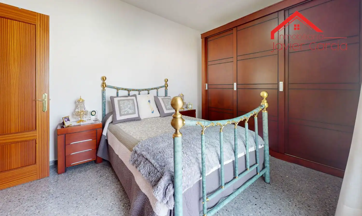 Habitación de Dúplex en venta en Villafranca de los Barros con Aire acondicionado, Terraza y Trastero