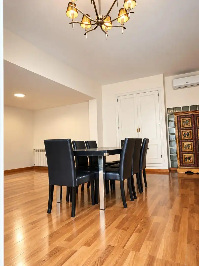 Menjador de Apartament de lloguer en Ponent