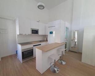Cuina de Estudi de lloguer en Málaga Capital amb Aire condicionat