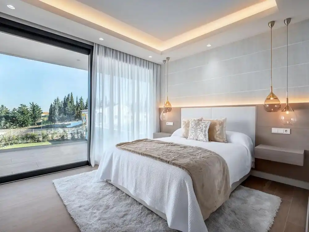 Bedroom of Houses for sale in Estepona  with Air Conditioner, Private garden and Terrace