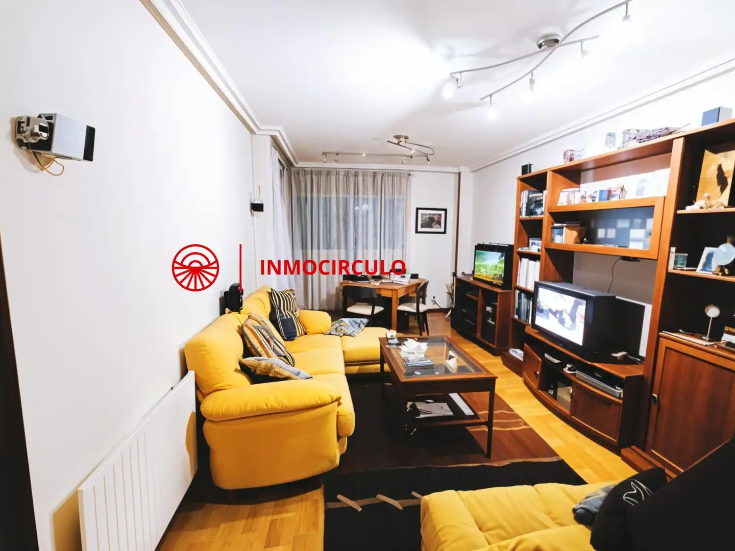 Sala de estar de Dúplex en venta en Burgos con Terraza