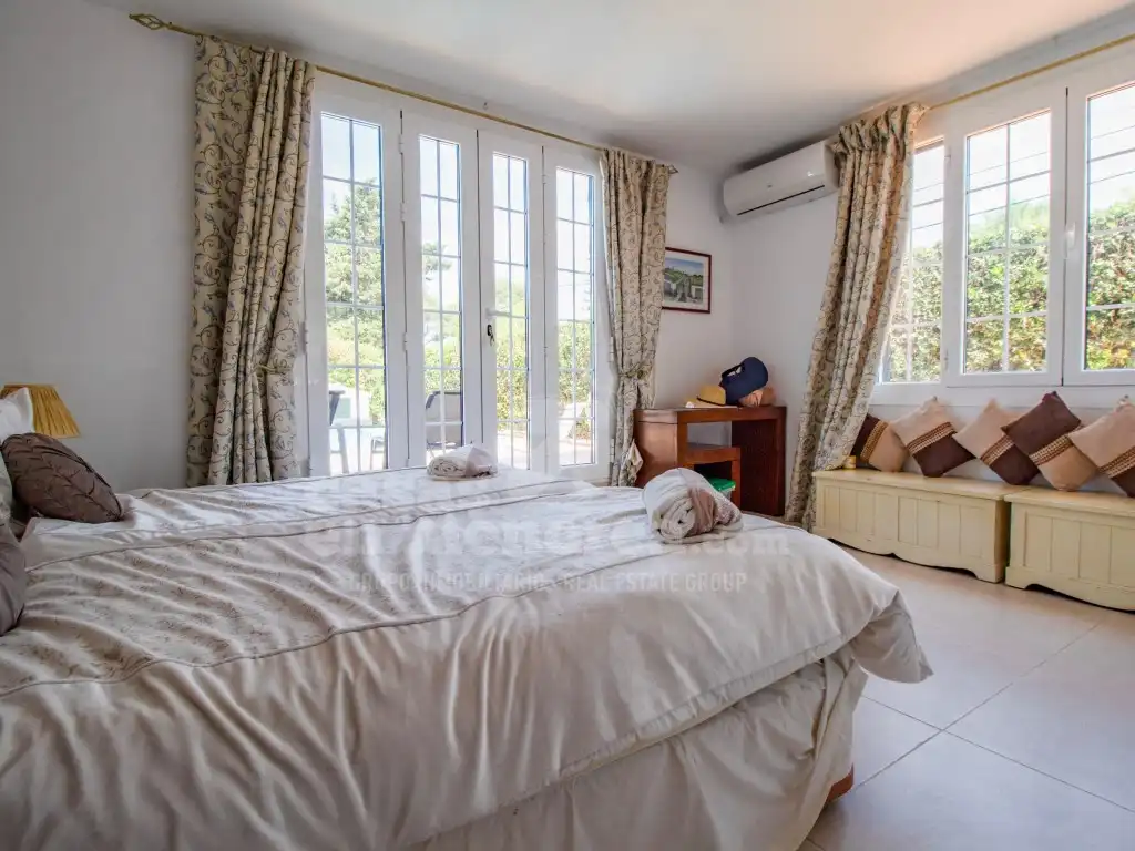 Habitación de Finca rústica en venta en Maó - Mahón con Aire acondicionado, Calefacción y Jardín privado