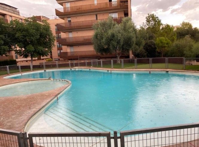 Swimming pool of Flat for sale in Ciudad Real Capital  with Air Conditioner, Heating and Parquet flooring