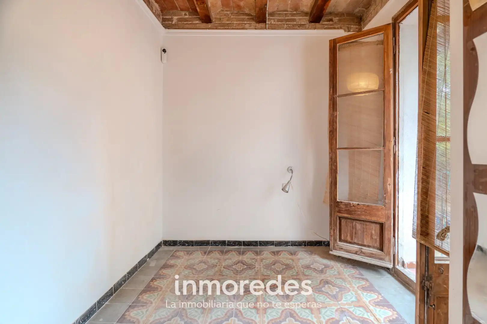 Vista exterior de Piso en venta en Barcelona con Balcón