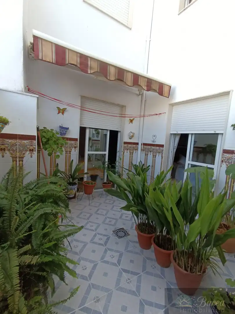 Flat for sale in Rute, Córdoba