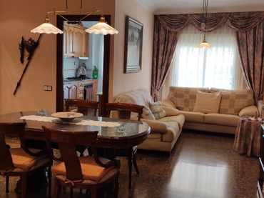 Piso con balcón en venta en Carrer de Milà