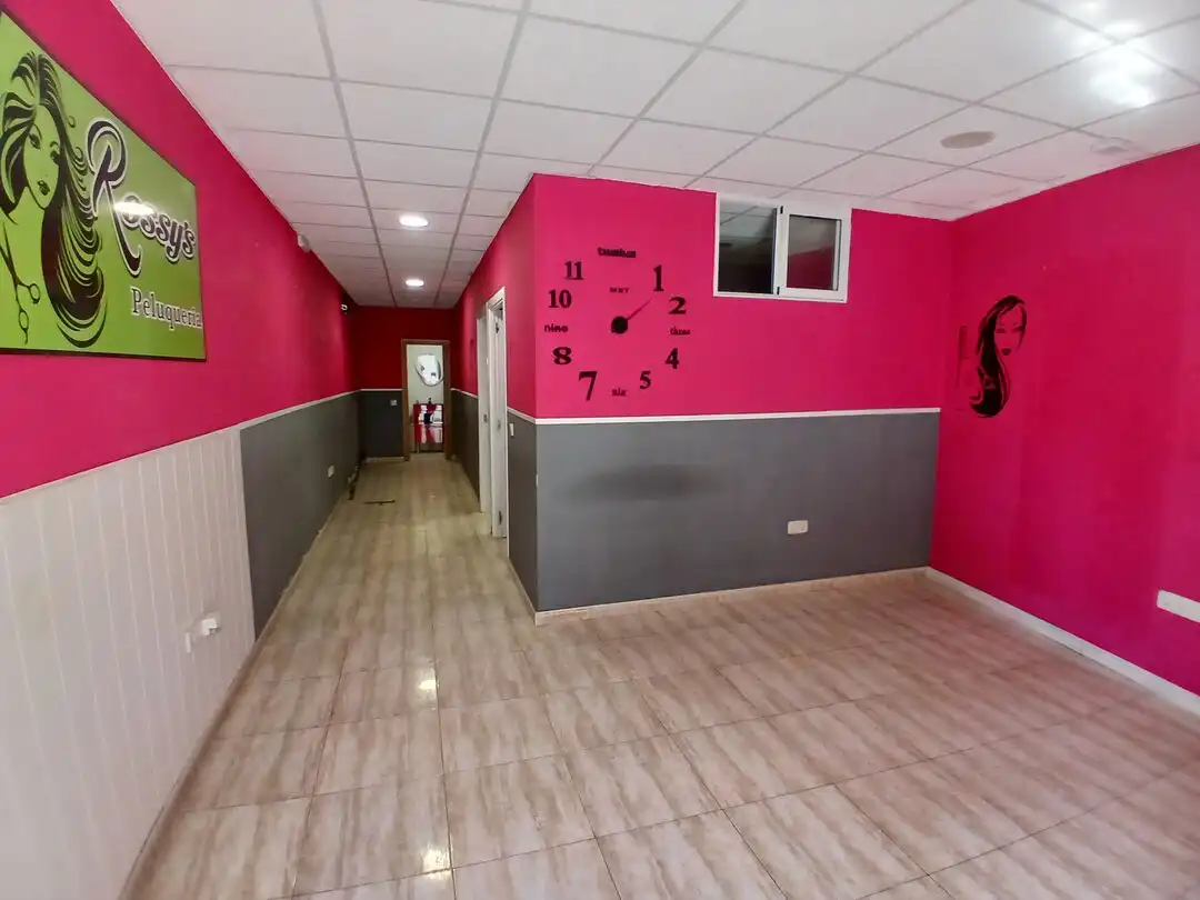 Local de lloguer en Borox amb Aire condicionat