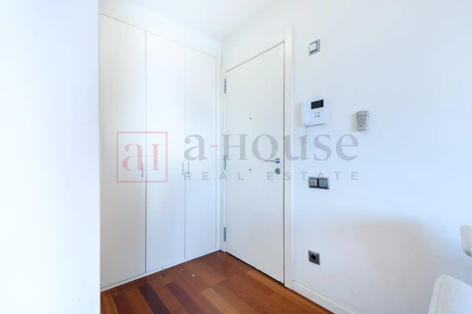 Ático en venta en Barcelona con Aire acondicionado, Calefacción y Parquet