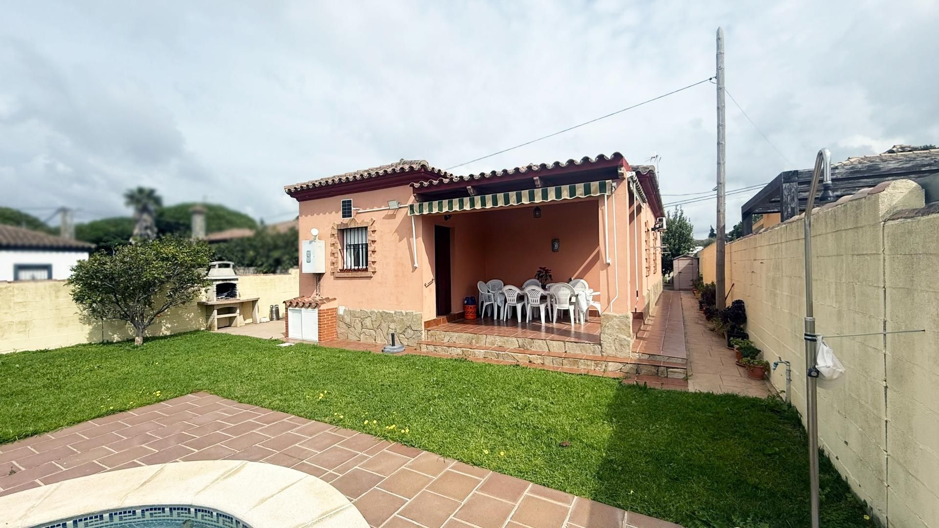Garden of Houses for sale in Chiclana de la Frontera  with Air Conditioner, Private garden and Swimming Pool