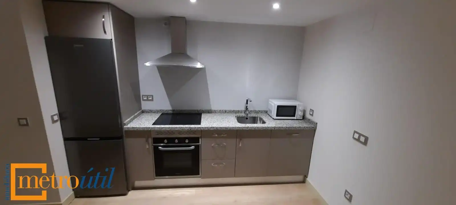 Flat for rent in Calle Santiago Diego Madrazo, Pizarrales