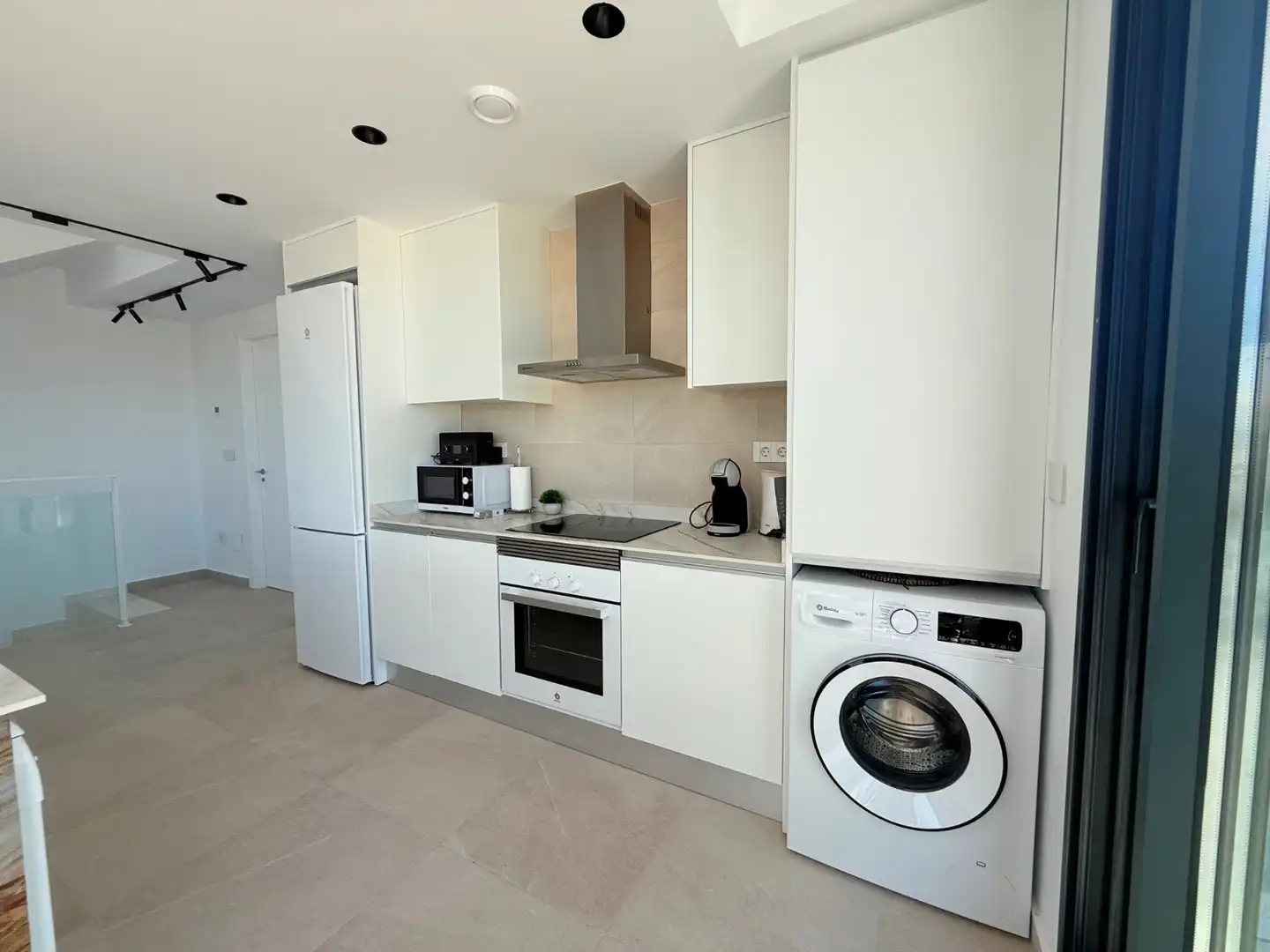 Cuina de Casa o xalet en venda en Santa Pola amb Aire condicionat, Jardí privat i Terrassa