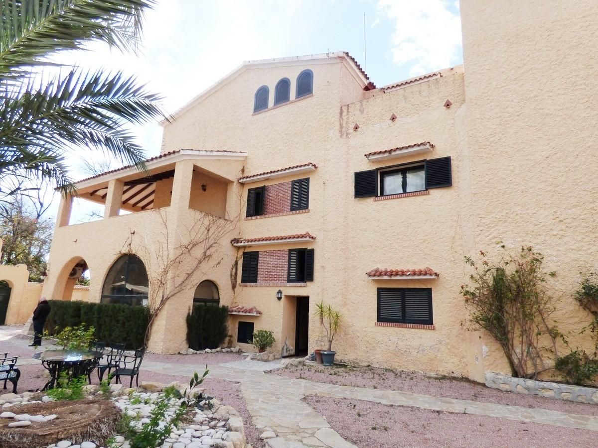 Exterior view of House or chalet for sale in Sant Joan d'Alacant  with Heating, Private garden and Terrace
