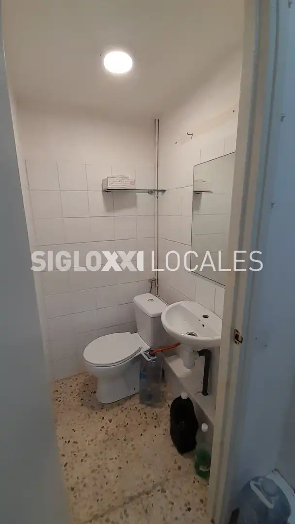 Local en venda a DE VILA I ROSSEL , Horta