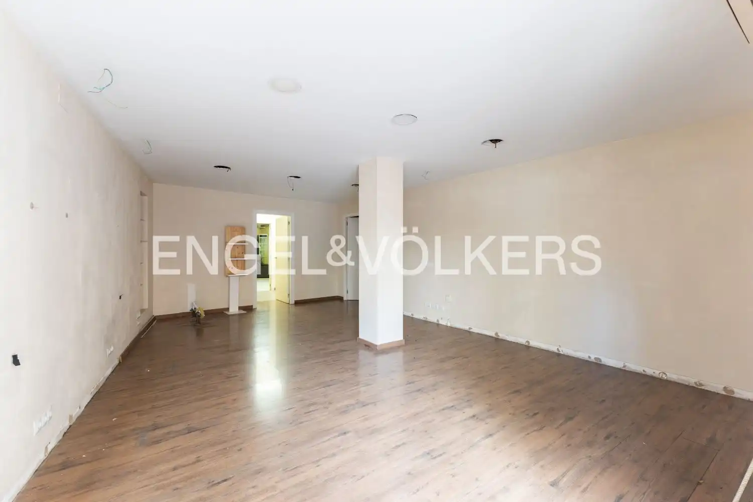 Houses for sale in Valencia  with Heating