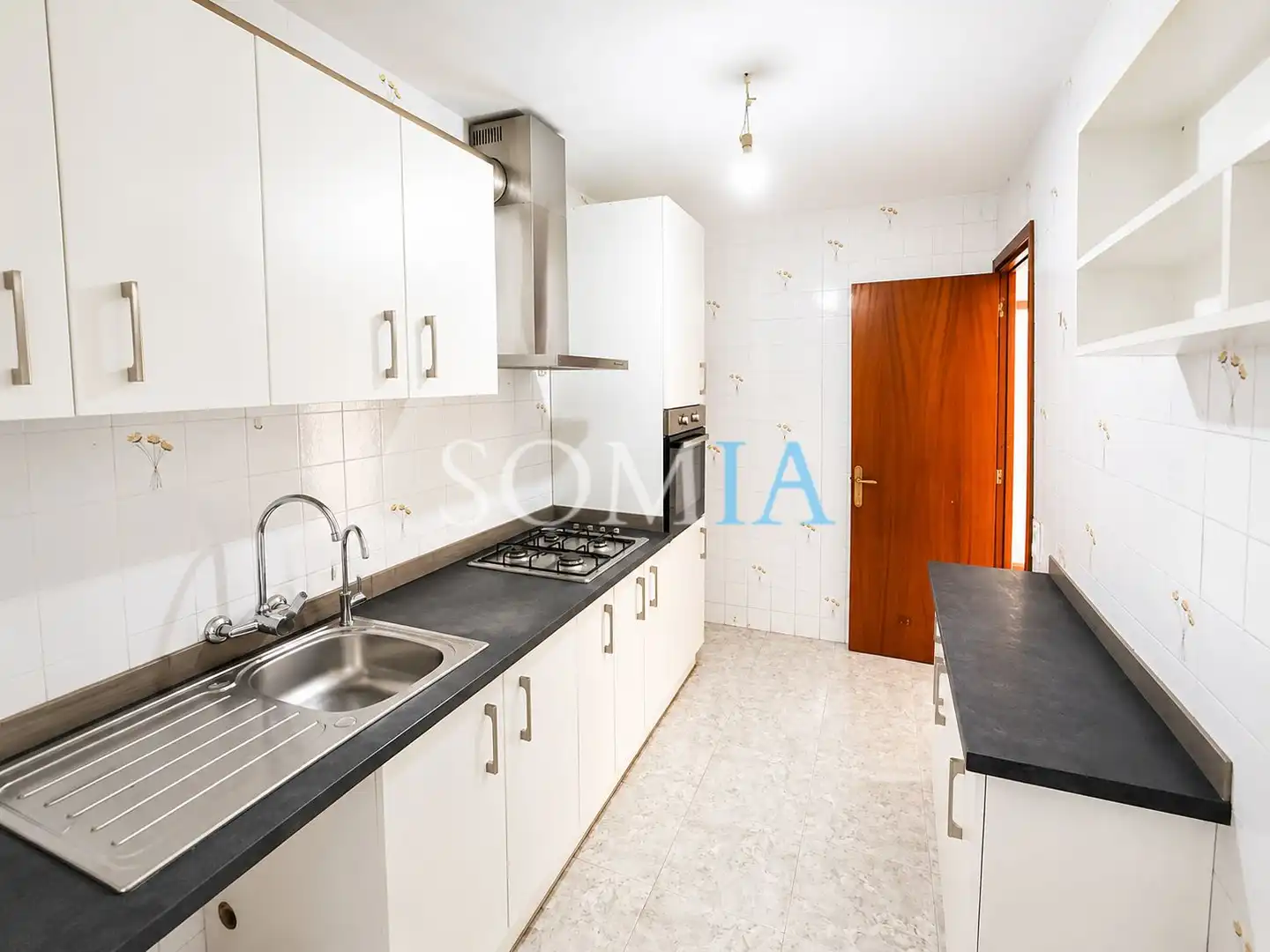 Cocina de Casa adosada en venta en Sant Celoni con Calefacción, Jardín privado y Trastero