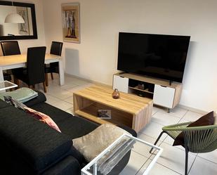 Sala d'estar de Apartament de lloguer en A Coruña Capital  amb Moblat i Es permeten mascotes
