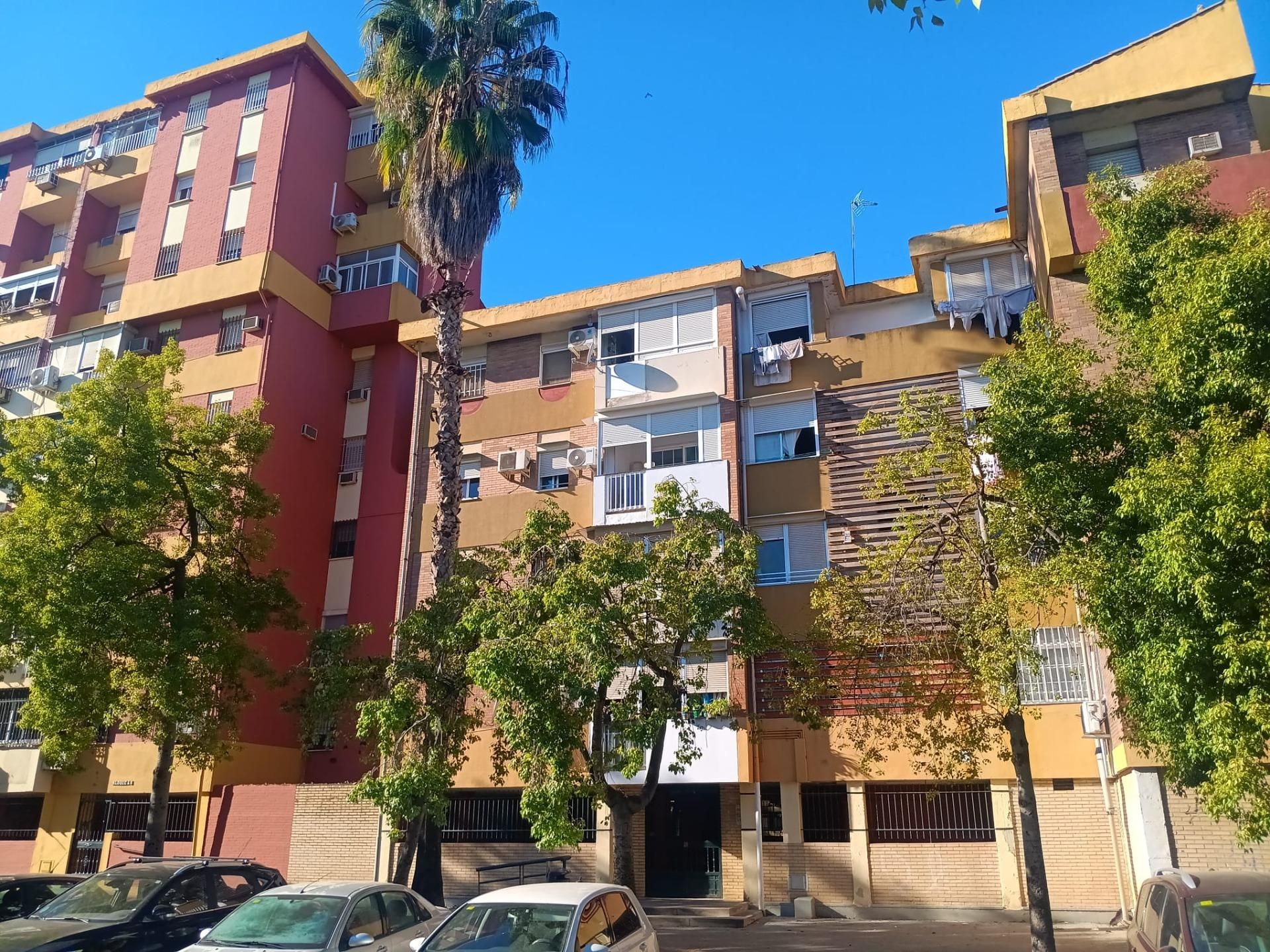 Vista exterior de Pis en venda en  Sevilla Capital