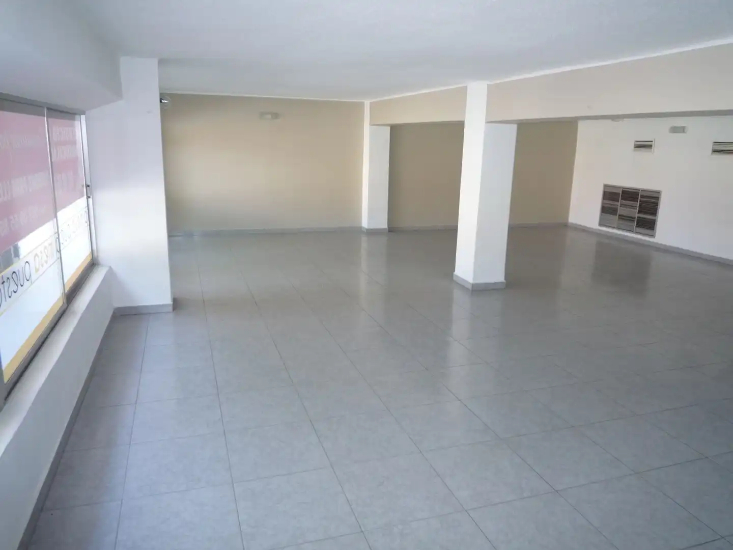 Locale commerciale in affitto a Calle la Roda 52, imagen 13