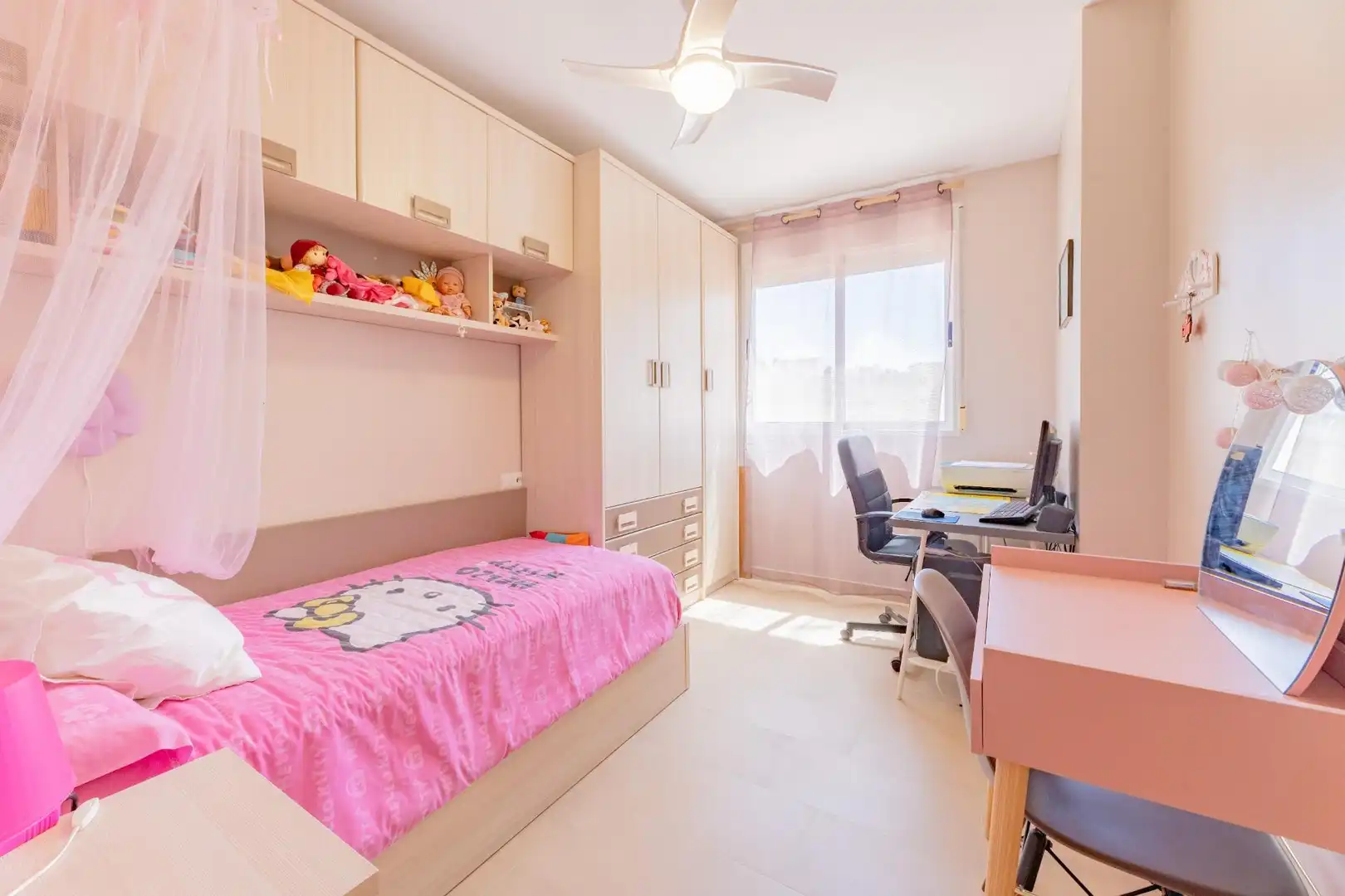 Habitación de Piso de alquiler en Catarroja con Aire acondicionado, Calefacción y Amueblado