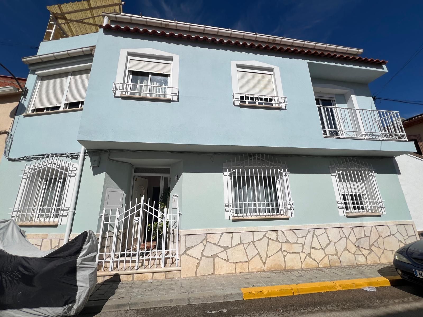 Vista exterior de Casa o xalet en venda en Villaconejos amb Calefacció i Terrassa