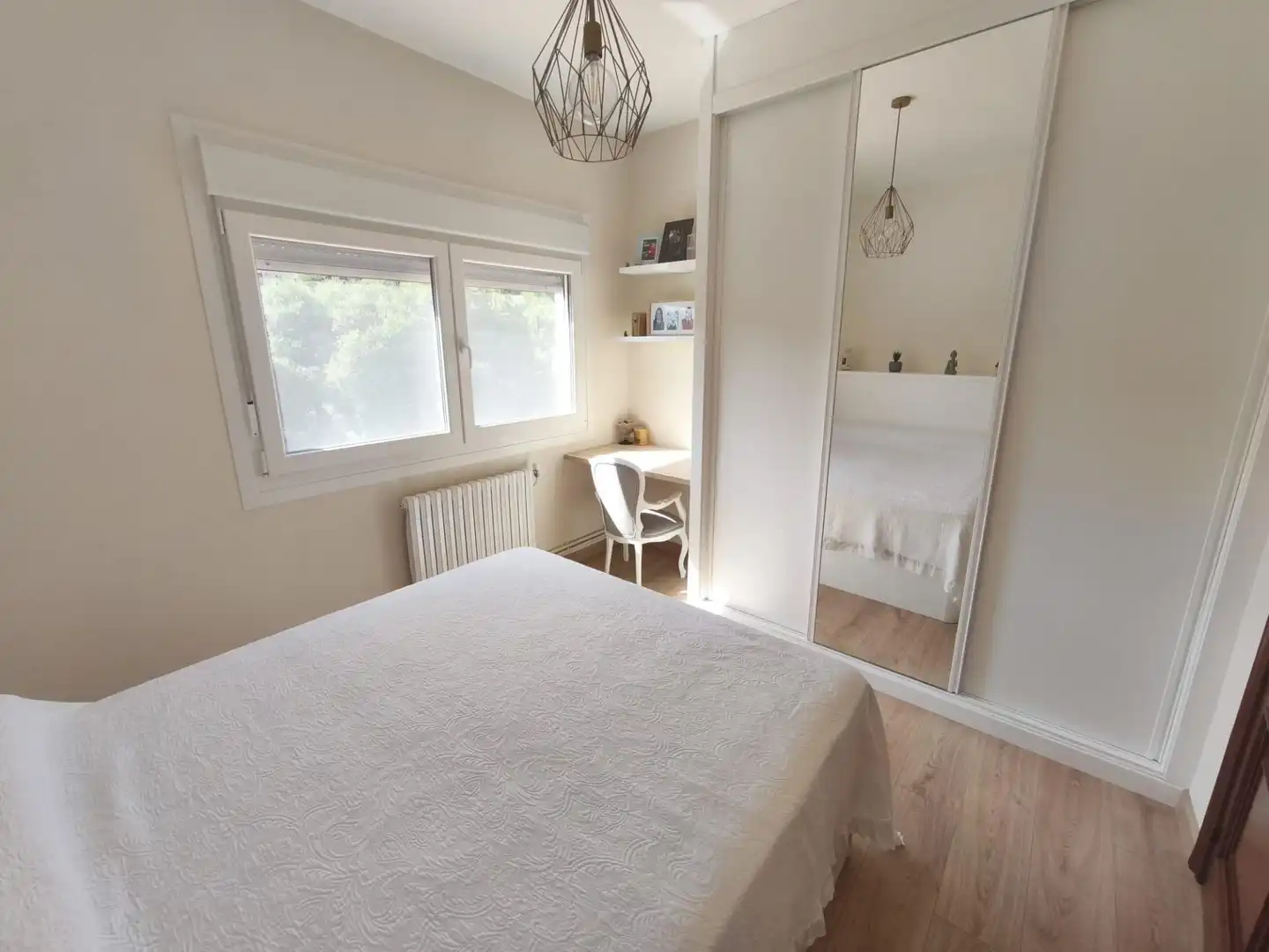 Habitación de Local en venta en Lousame con Aire acondicionado, Calefacción y Amueblado