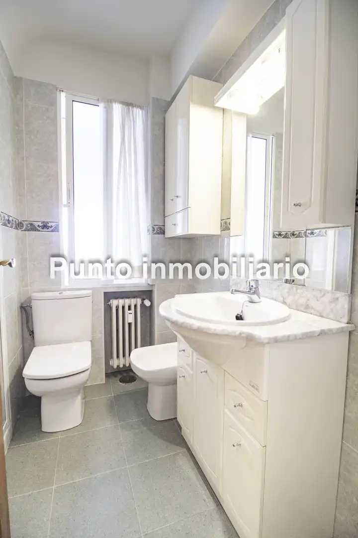 Appartamento con ascensore in affitto a Calle de Cervantes, imagen 11