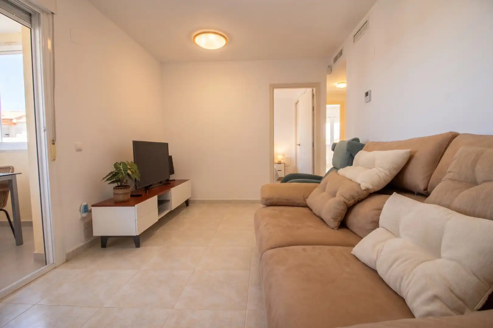 Living room of Apartments for sale in Calpe / Calp  with Air Conditioner, Terrace and Swimming Pool