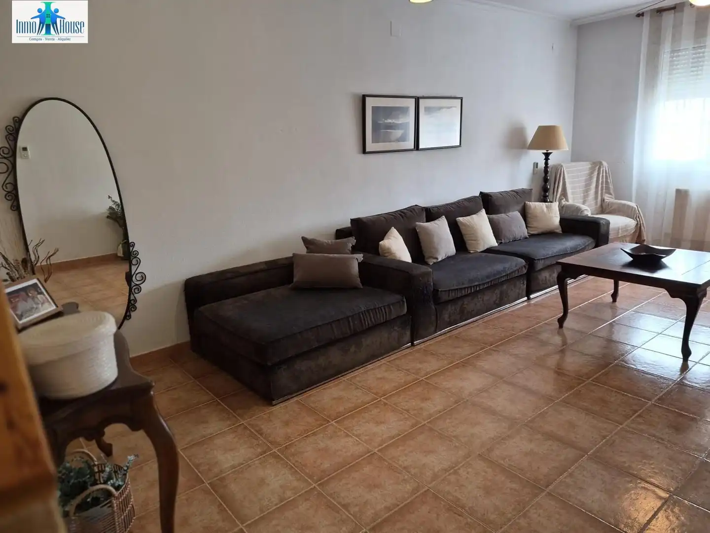 Sala d'estar de Casa o xalet en venda en Motilleja amb Aire condicionat, Jardí privat i Terrassa