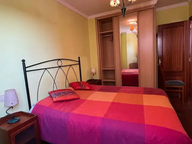 Habitación de Piso de alquiler en Santa Cruz de Bezana con Calefacción, Trastero y Amueblado