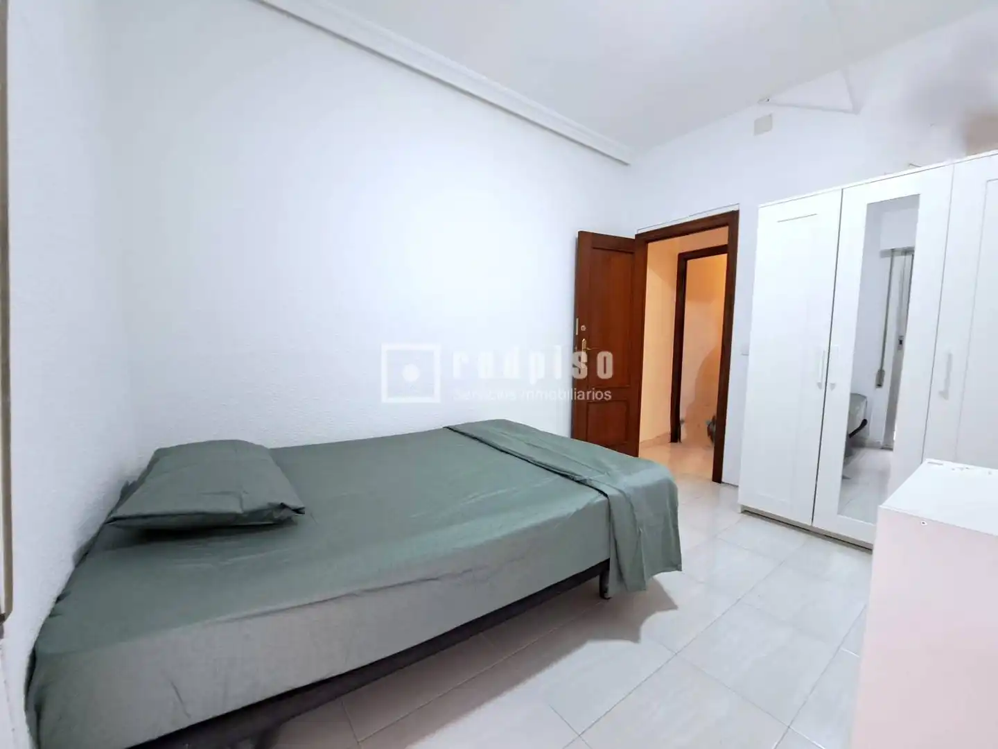 Habitación de Piso de alquiler en Murcia con Amueblado