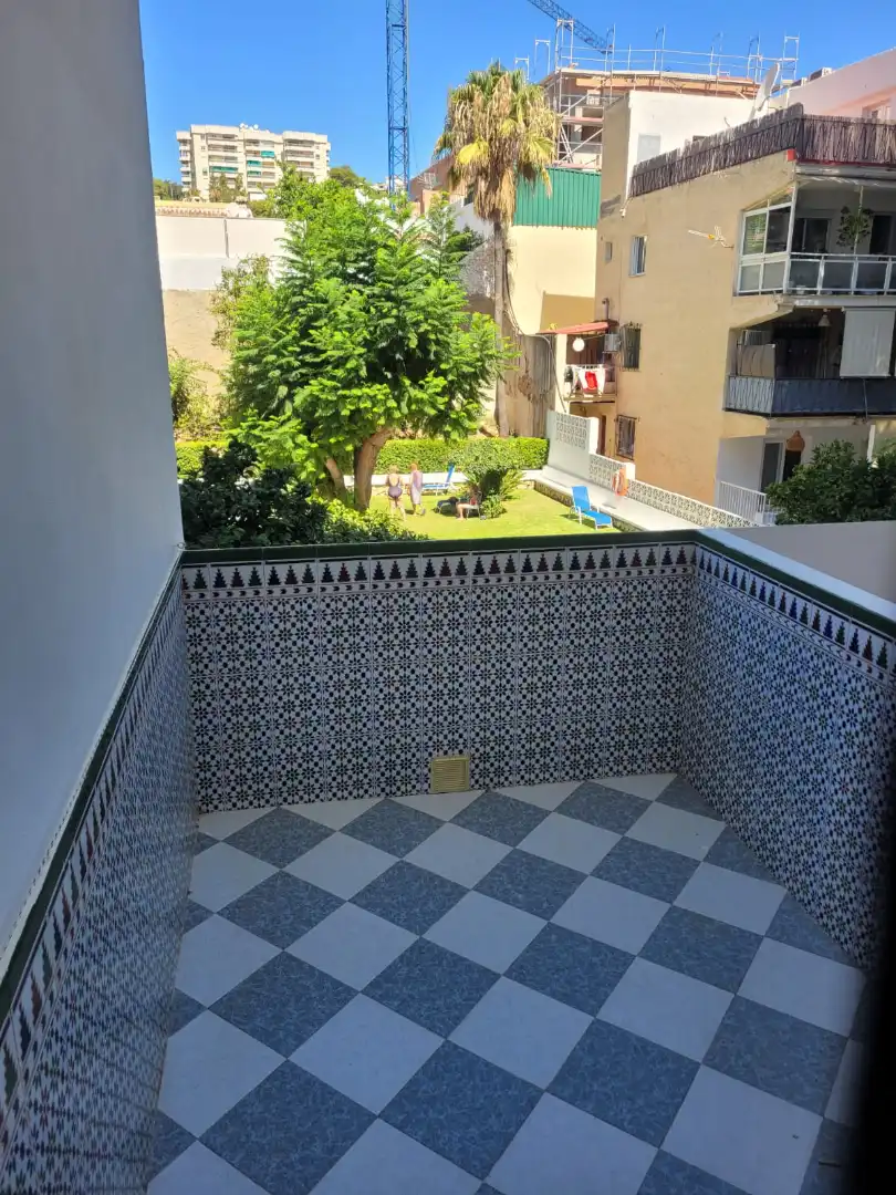 Apartament en venda a Calle Decano Higueras del Castillo, 37, La Carihuela - Los Nidos