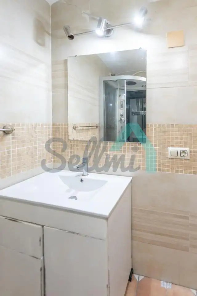 Bathroom of Houses for sale in Coaña  with Heating, Terrace and Furnished