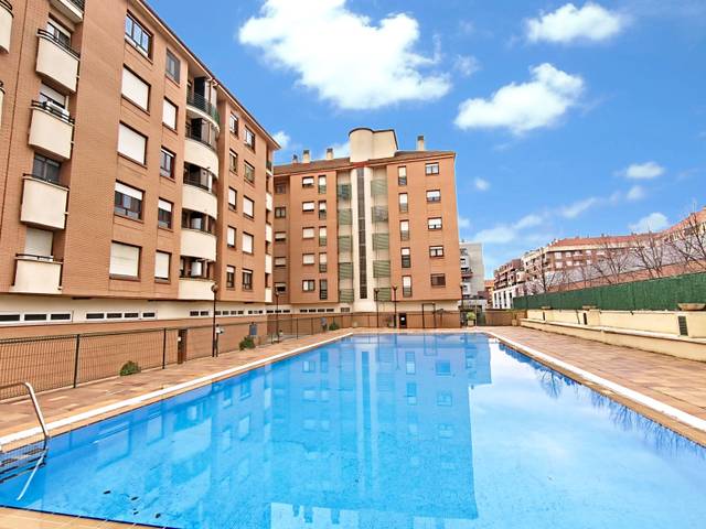 Piso en Venta en Cascajos - Piqueras