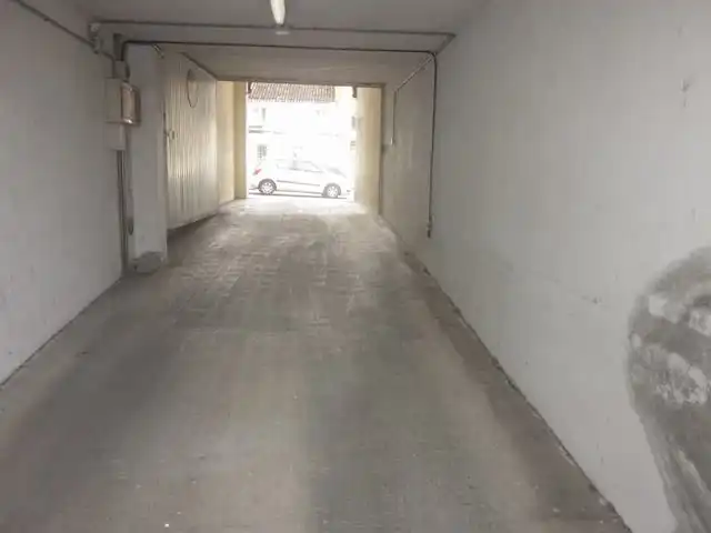 Parking de Garaje de alquiler en Santiago de Compostela 