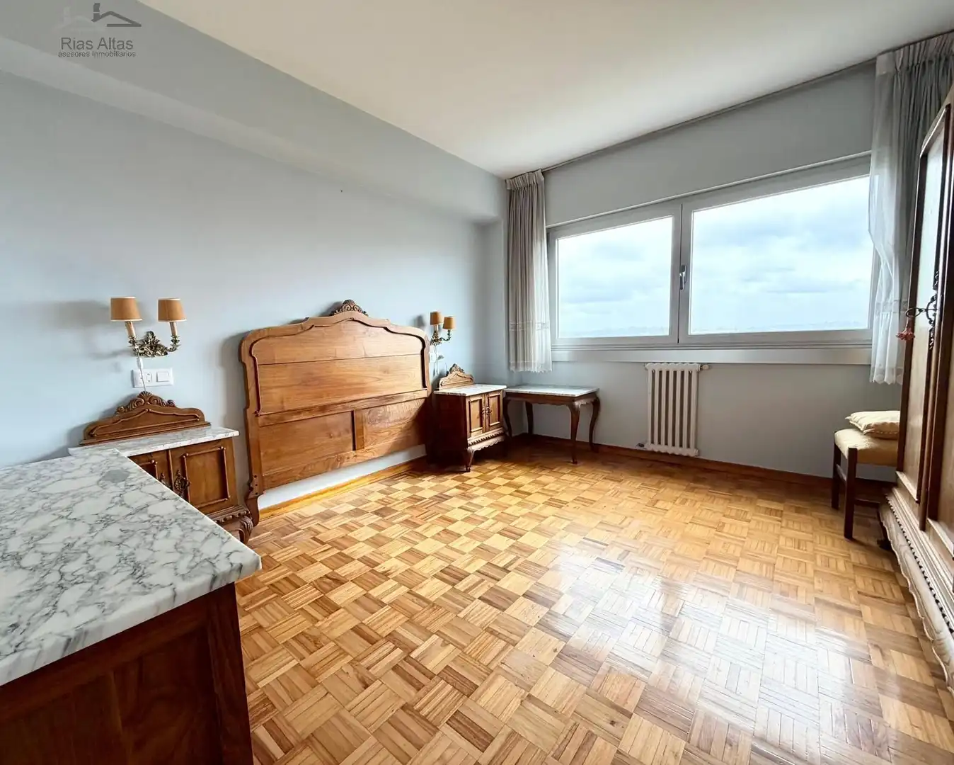 Bedroom of Flat for sale in A Coruña Capital   with Heating and Parquet flooring