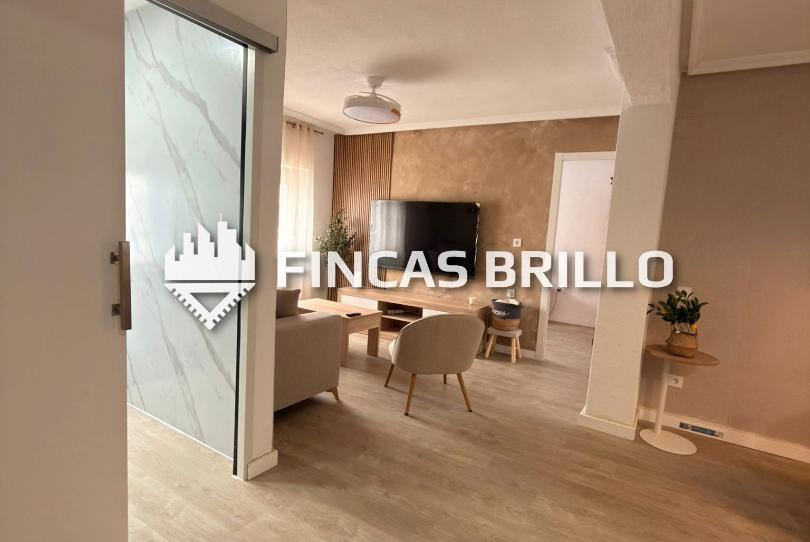 Foto 1 de Pis en venda a Calle Costa Rica, Nuevo Cáceres, Cáceres