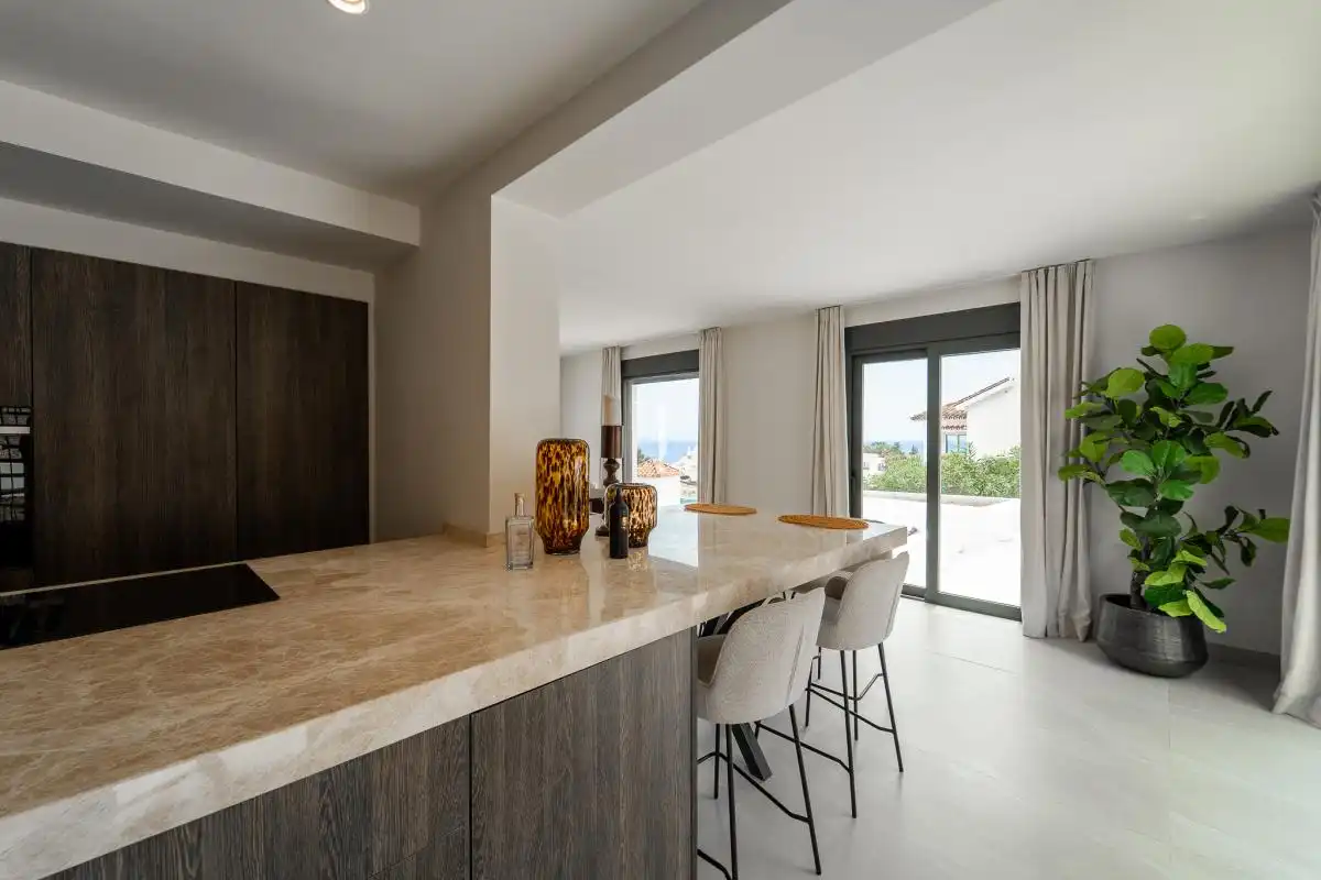 Cuina de Casa o xalet en venda en Benalmádena amb Aire condicionat, Calefacció i Jardí privat