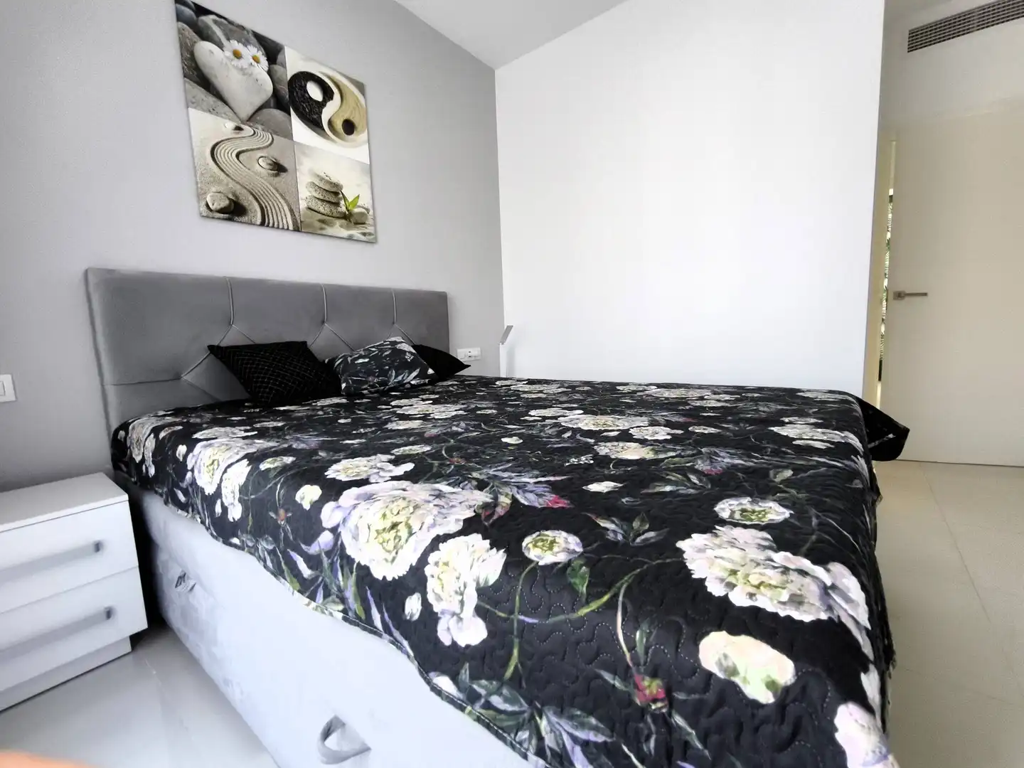 Schlafzimmer von Wohnungen zum Verkauf in Pilar de la Horadada mit Klimaanlage, Heizung und Terrasse