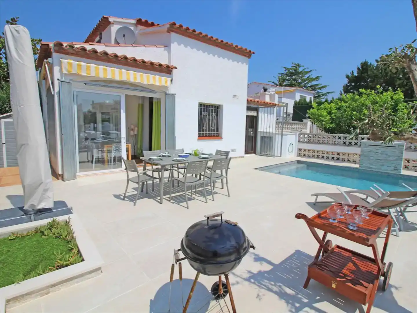 Terrasse von Einfamilien-Reihenhaus zur Miete in Empuriabrava
