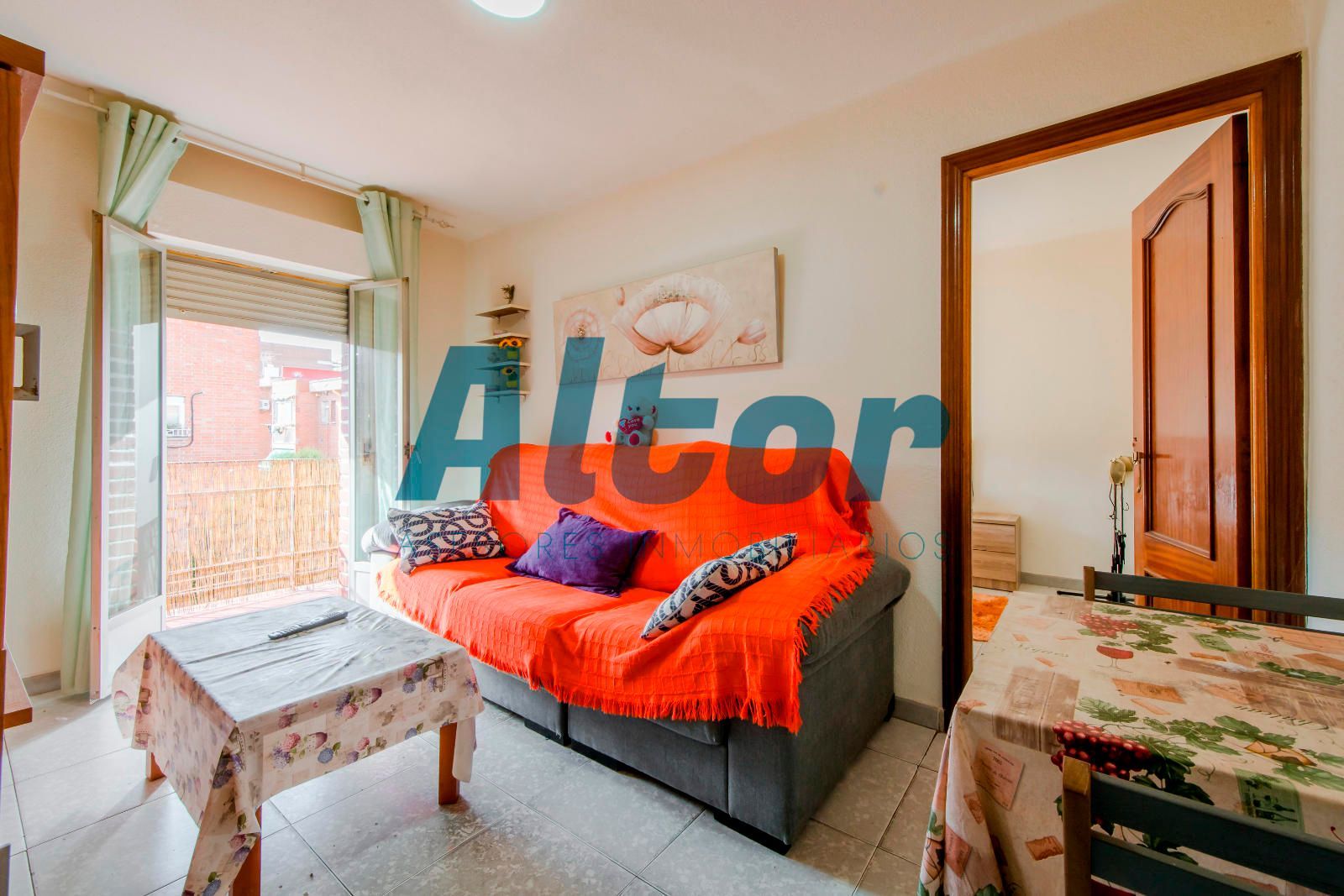 Bedroom of Flat for sale in  Madrid Capital  with Heating and Furnished
