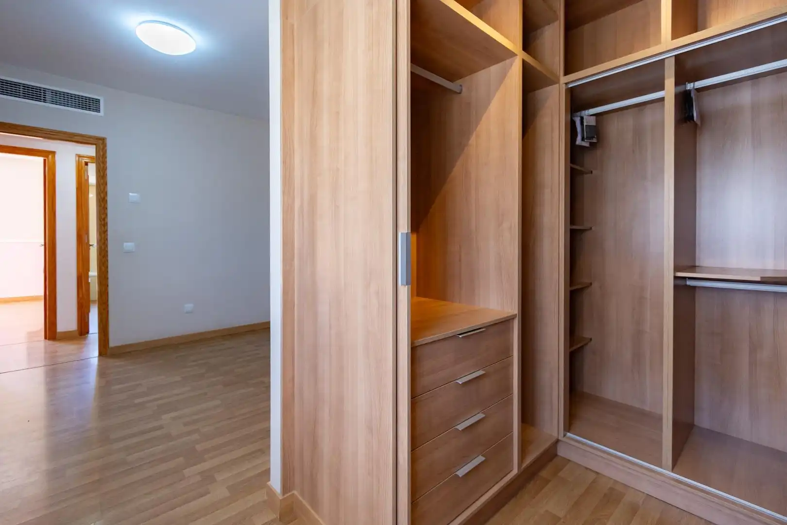 Habitación de Casa o chalet en venta en Cartagena con Aire acondicionado, Calefacción y Jardín privado