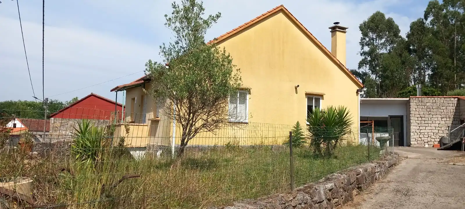 Außenansicht von Haus oder Chalet zum Verkauf in Cambados mit Abstellraum, Möbliert und Ofen