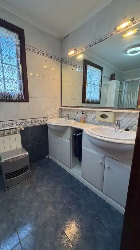 Badezimmer von Haus oder Chalet zum Verkauf in Zigoitia mit Heizung, Terrasse und Abstellraum