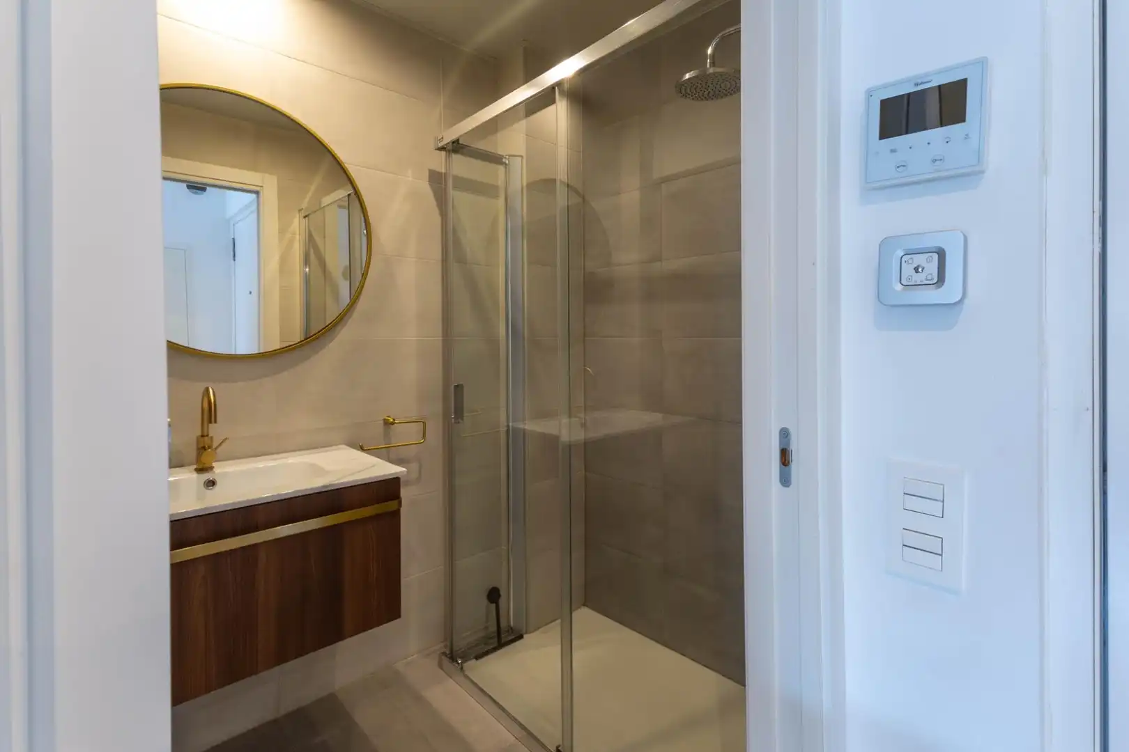 Badezimmer von Maisonette zum Verkauf in Barcelona mit Klimaanlage, Parkett und Terrasse
