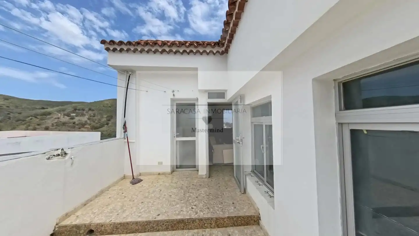 Außenansicht von Haus oder Chalet zum Verkauf in Las Palmas de Gran Canaria mit Privatgarten und Terrasse