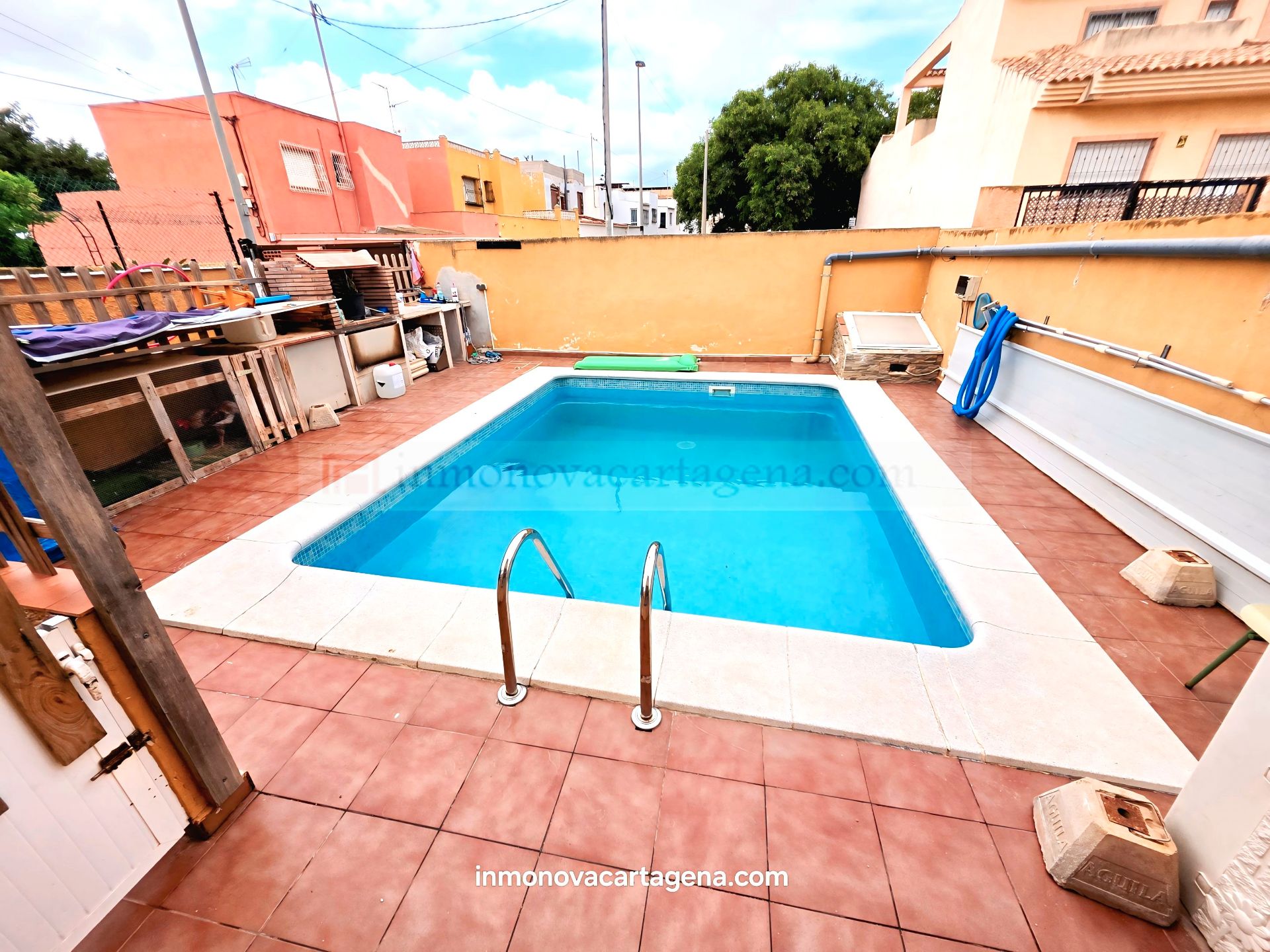 Swimming pool of House or chalet for sale in Cartagena  with Air Conditioner, Private garden and Swimming Pool