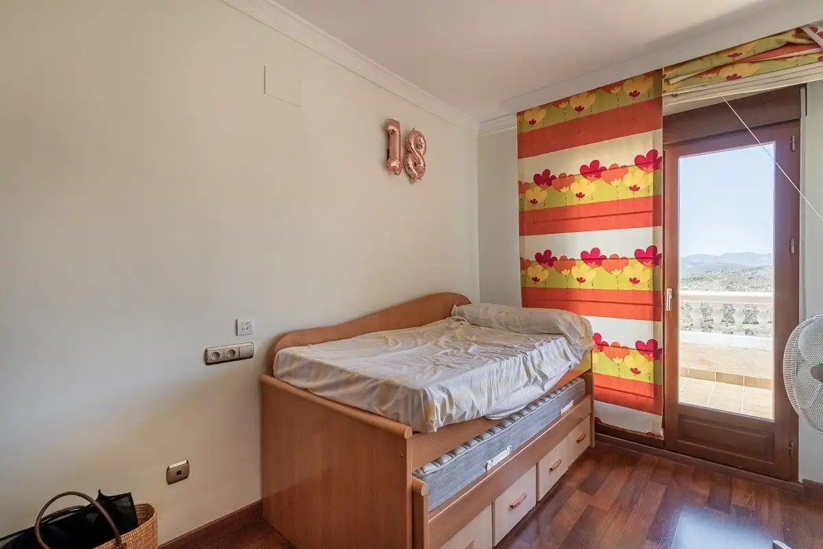 Maison avec terrasse à vendre à Barrio de la Vega, imagen 27