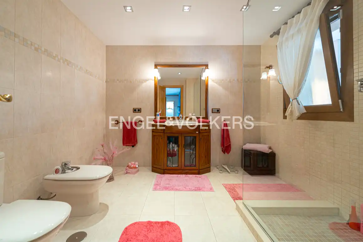 Baño de Casa o chalet en venta en Benidorm con Aire acondicionado, Jardín privado y Piscina