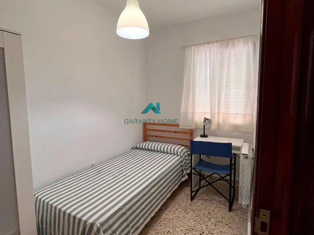 Bedroom of Flat for rent in Getafe  with Terrace and Furnished